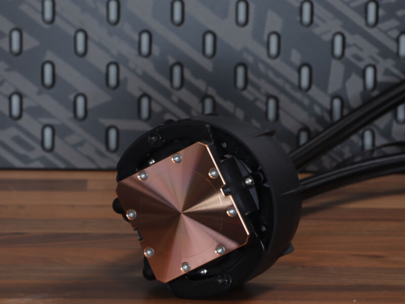noctua-nl-lc1-36-pumpehoved.JPG